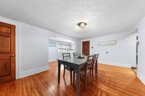 412 South 5th Avenue Streator IL 61364