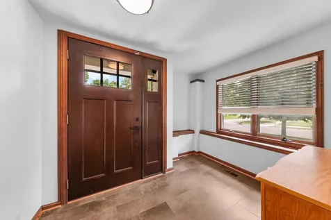 412 South 5th Avenue Streator IL 61364