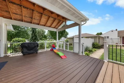 412 South 5th Avenue Streator IL 61364