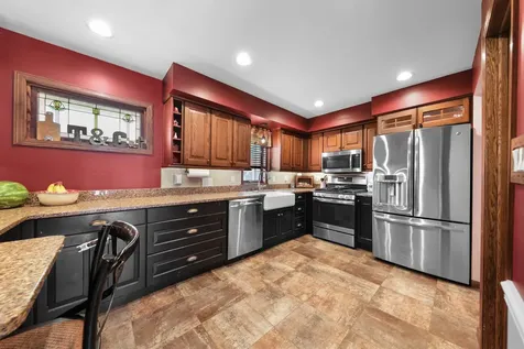 412 South 5th Avenue Streator IL 61364