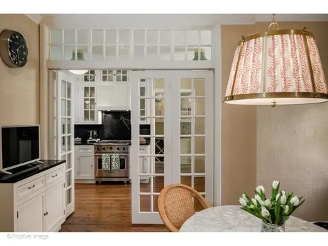 230 East Delaware Place Chicago IL 60611