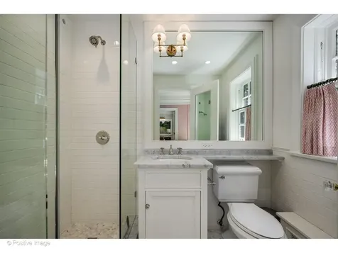 230 East Delaware Place Chicago IL 60611