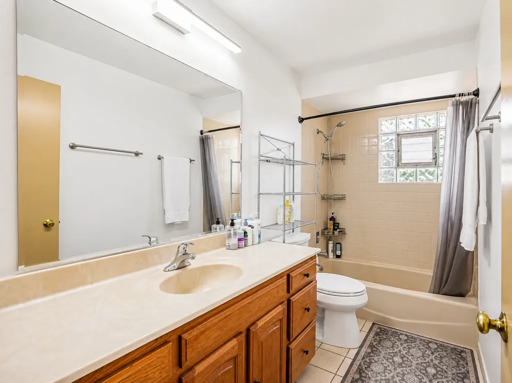1606 Wilson Avenue Wheaton IL 60189