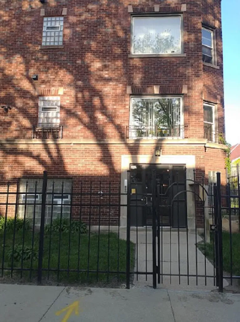 6223 South Vernon Avenue Chicago IL 60637