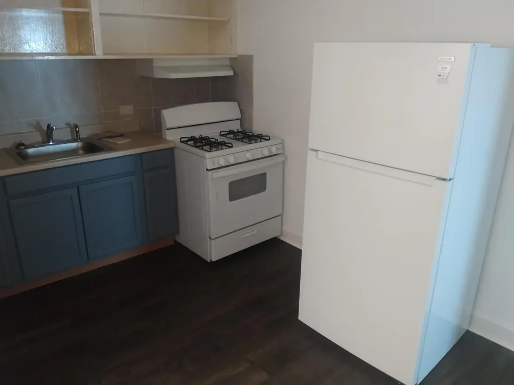 6223 South Vernon Avenue Chicago IL 60637