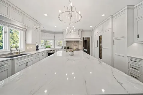 599 Chateaux Bourne Drive Barrington IL 60010