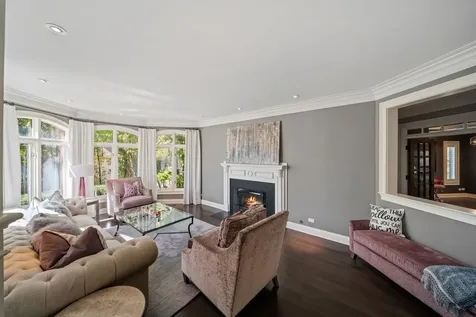599 Chateaux Bourne Drive Barrington IL 60010
