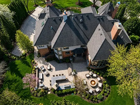 599 Chateaux Bourne Drive Barrington IL 60010