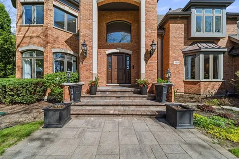 599 Chateaux Bourne Drive Barrington IL 60010