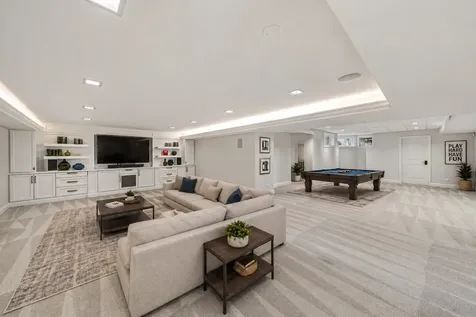 599 Chateaux Bourne Drive Barrington IL 60010