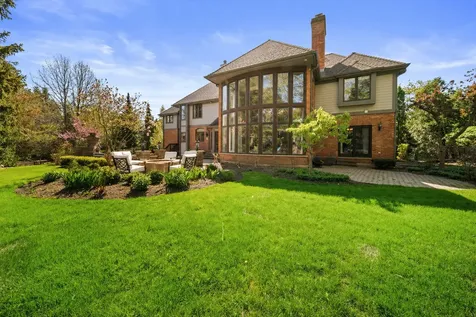 599 Chateaux Bourne Drive Barrington IL 60010