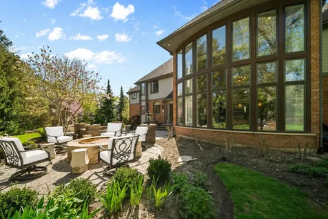 599 Chateaux Bourne Drive Barrington IL 60010