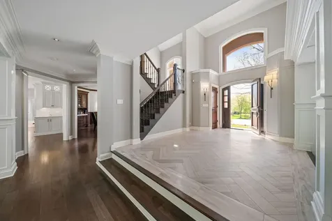 599 Chateaux Bourne Drive Barrington IL 60010