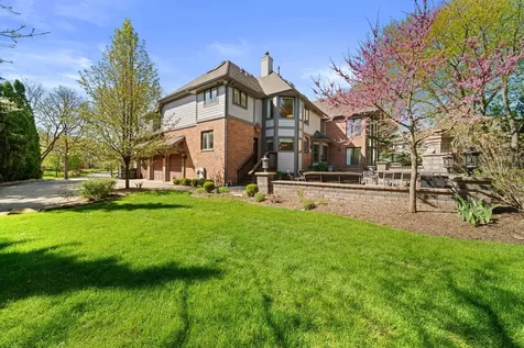 599 Chateaux Bourne Drive Barrington IL 60010