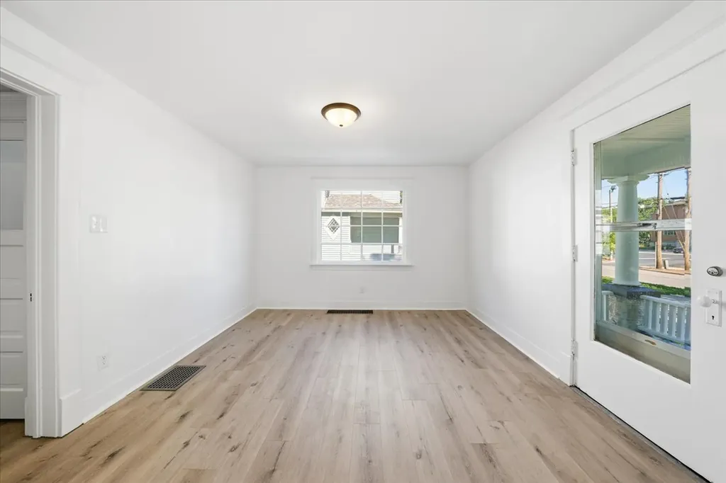 311 North Avenue Naperville IL 60540