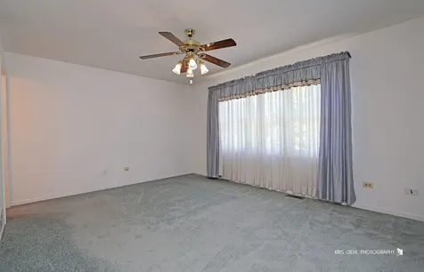 16 South Emerald Avenue Mundelein IL 60060