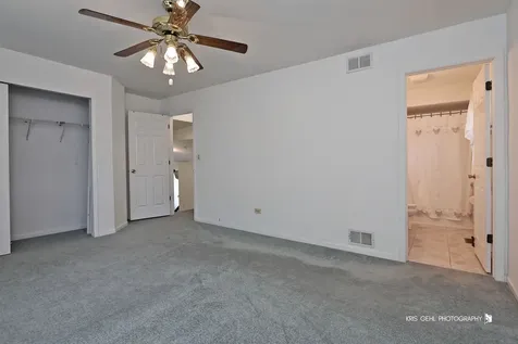 16 South Emerald Avenue Mundelein IL 60060