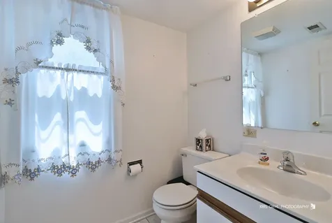16 South Emerald Avenue Mundelein IL 60060