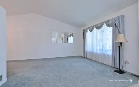 16 South Emerald Avenue Mundelein IL 60060