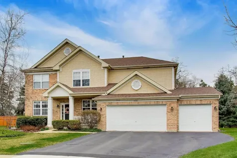 5660 Trinity Court Gurnee IL 60031