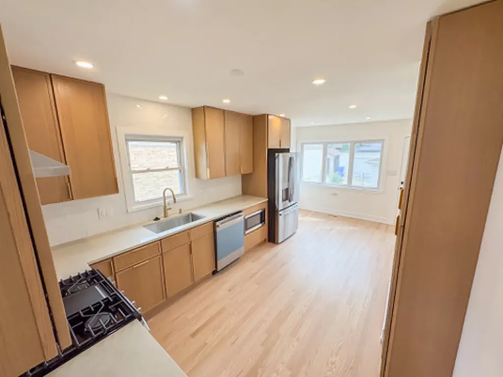 6761 West Talcott Avenue Chicago IL 60656