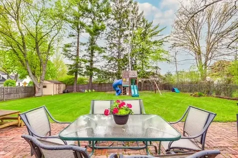 366 Birkdale Road Lake Bluff IL 60044