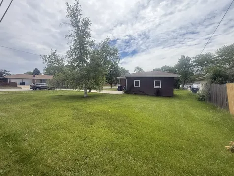 820 Cedar Avenue Waukegan IL 60085
