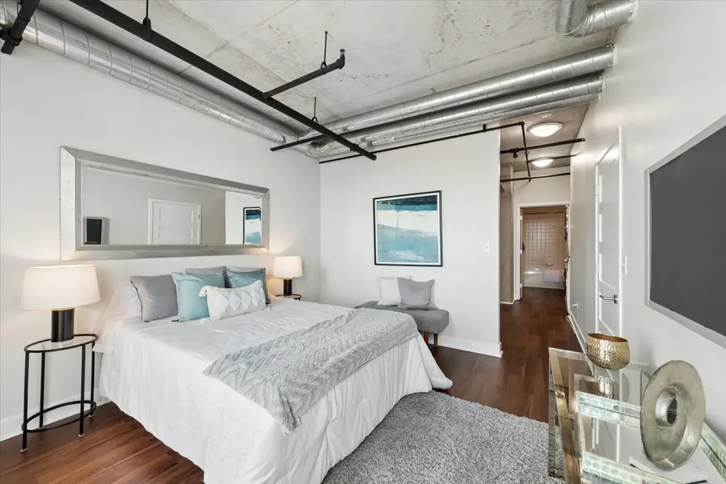 700 West Van Buren Street Chicago IL 60607