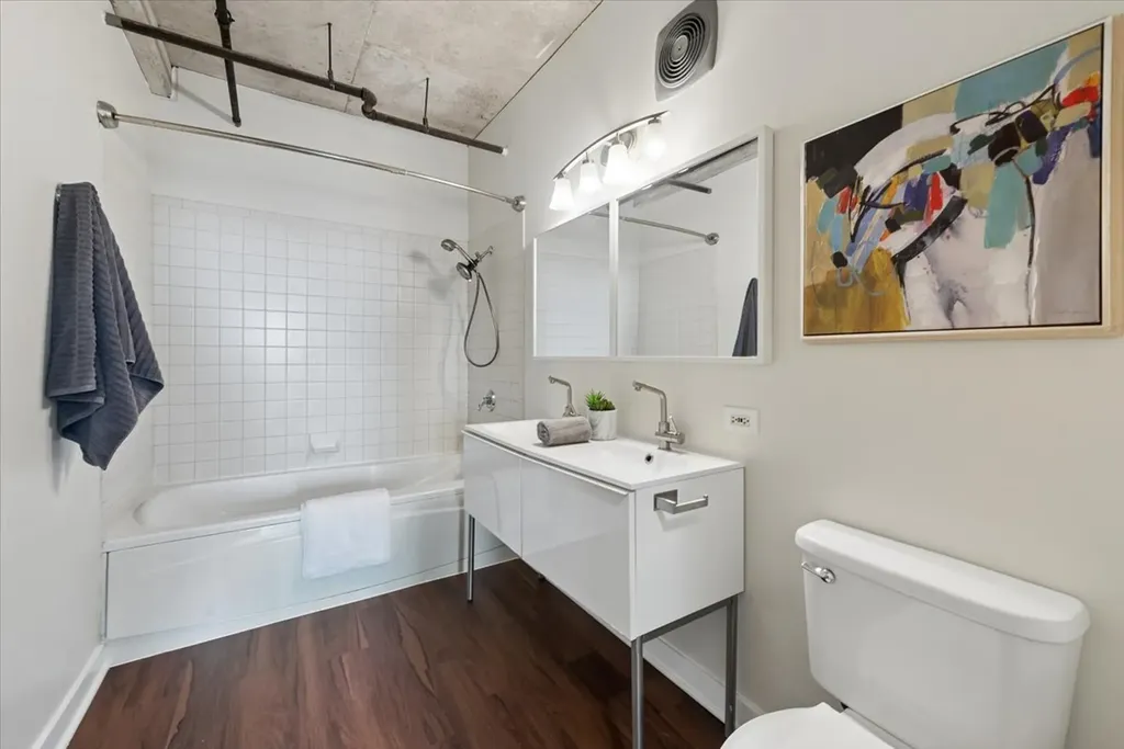 700 West Van Buren Street Chicago IL 60607