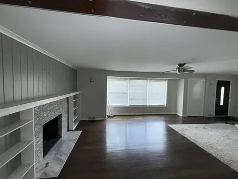 7 West 148th Street Dolton IL 60419