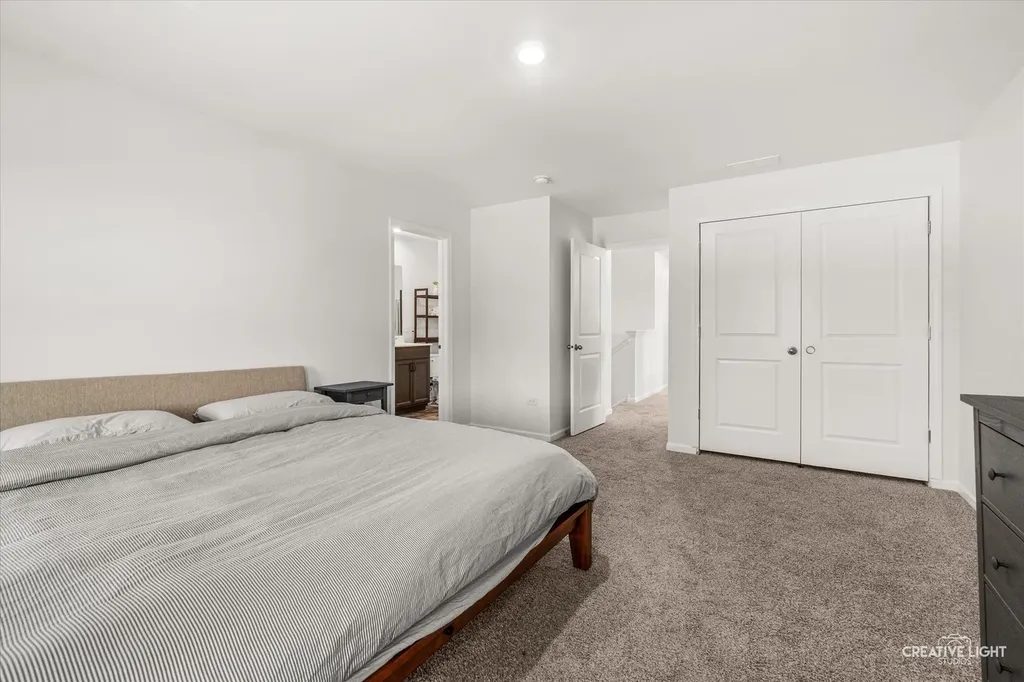 2032 Canyon Creek Drive Aurora IL 60503