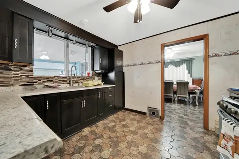 3520 Ridgeland Avenue Berwyn IL 60402