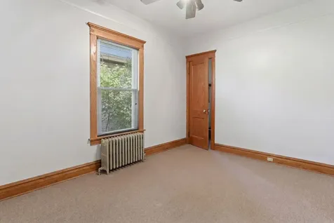 1843 Clinton Avenue Berwyn IL 60402