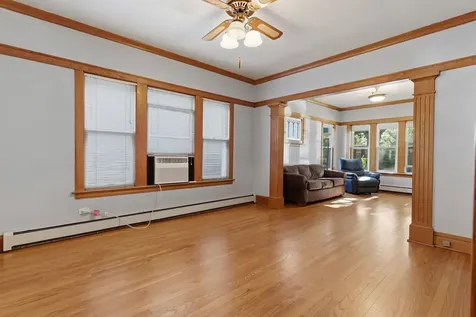 1843 Clinton Avenue Berwyn IL 60402