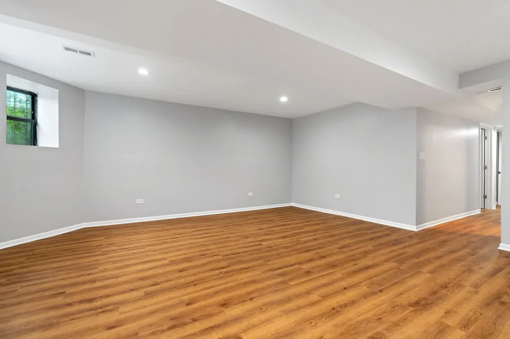4040 South Wabash Avenue Chicago IL 60653