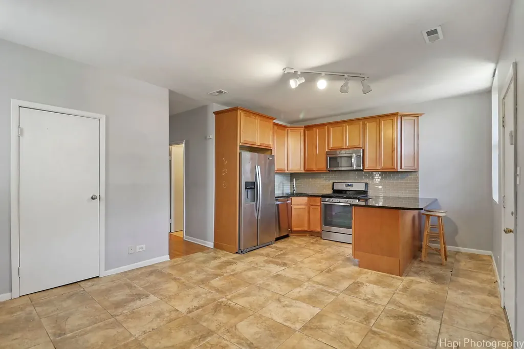 4040 South Wabash Avenue Chicago IL 60653