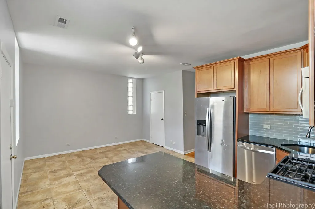 4040 South Wabash Avenue Chicago IL 60653