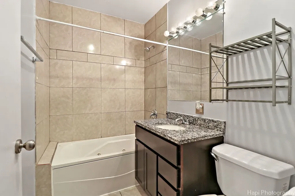 4040 South Wabash Avenue Chicago IL 60653
