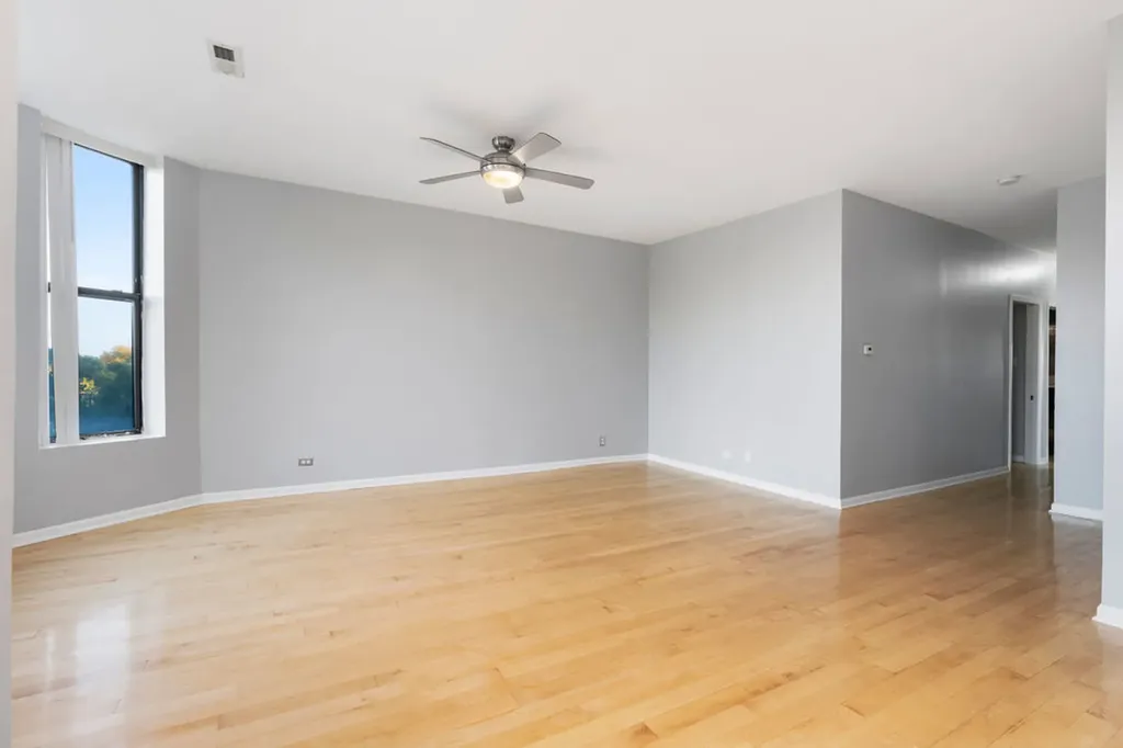 4040 South Wabash Avenue Chicago IL 60653