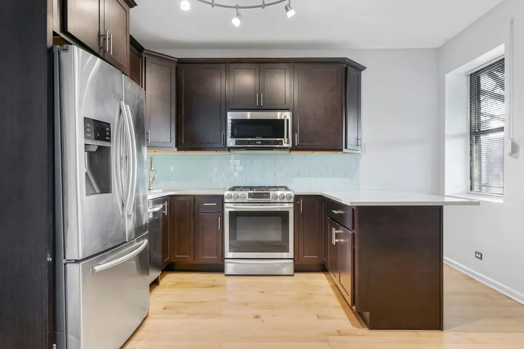 4040 South Wabash Avenue Chicago IL 60653