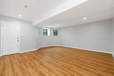 4040 South Wabash Avenue Chicago IL 60653