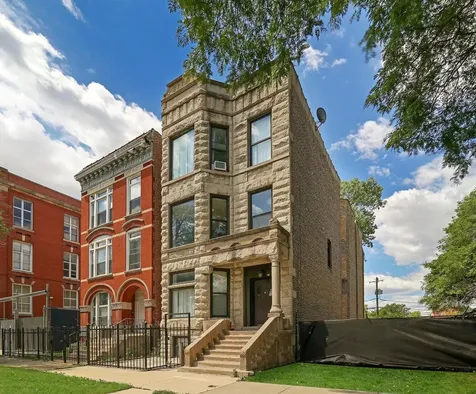 4040 South Wabash Avenue Chicago IL 60653