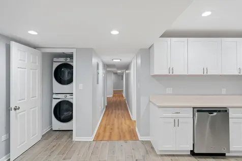 4040 South Wabash Avenue Chicago IL 60653