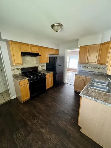 461 Clyde Avenue Calumet City IL 60409