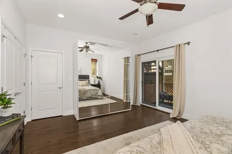 1621 North Mozart Street Chicago IL 60647