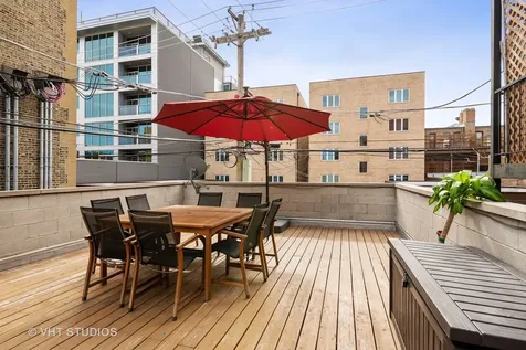 1621 North Mozart Street Chicago IL 60647