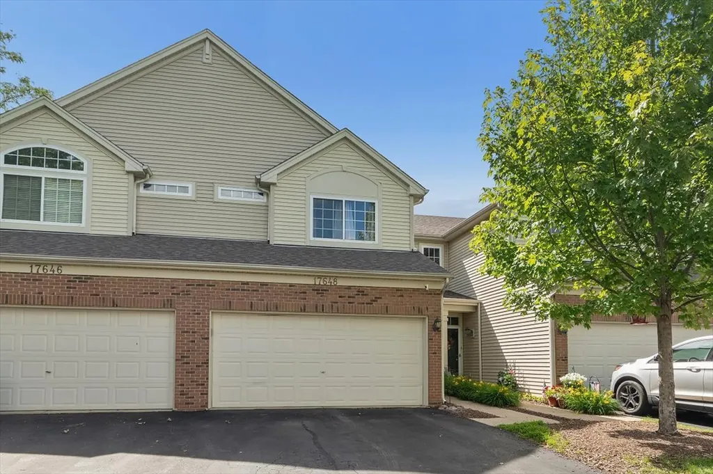 17648 South Alta Drive Lockport IL 60441