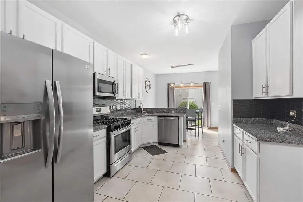 17648 South Alta Drive Lockport IL 60441