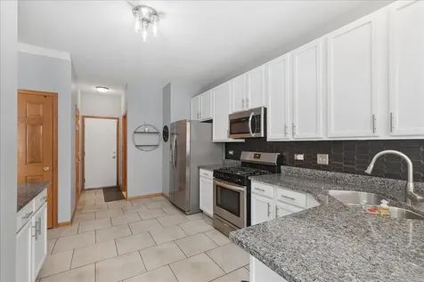 17648 South Alta Drive Lockport IL 60441