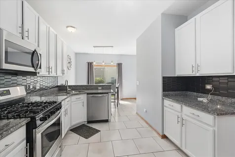 17648 South Alta Drive Lockport IL 60441